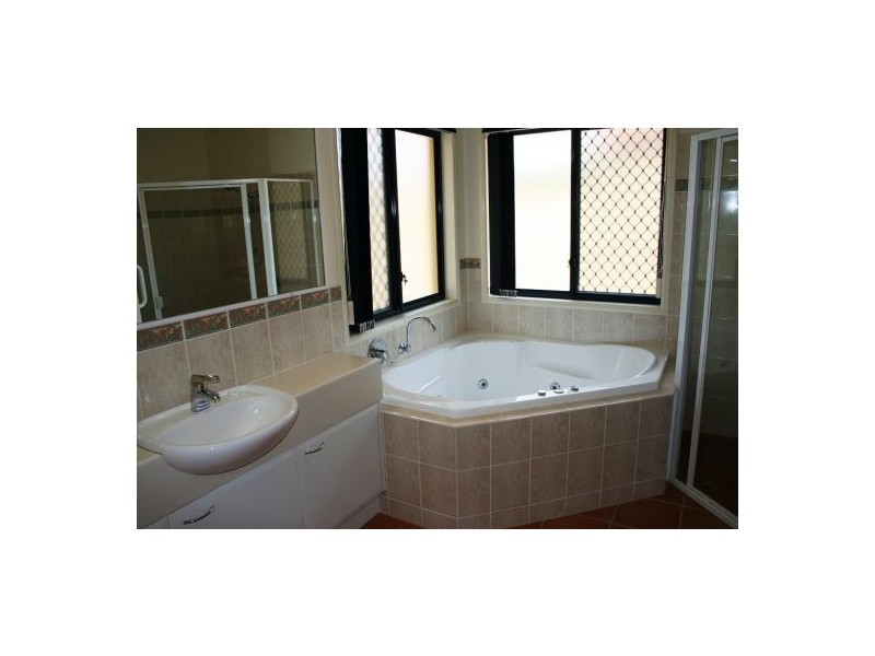 14 Brushbox Circuit, Twin Waters QLD 4564