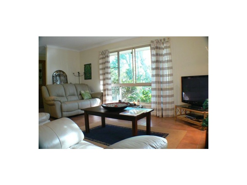 41 Pandanus Street, Mudjimba QLD 4564