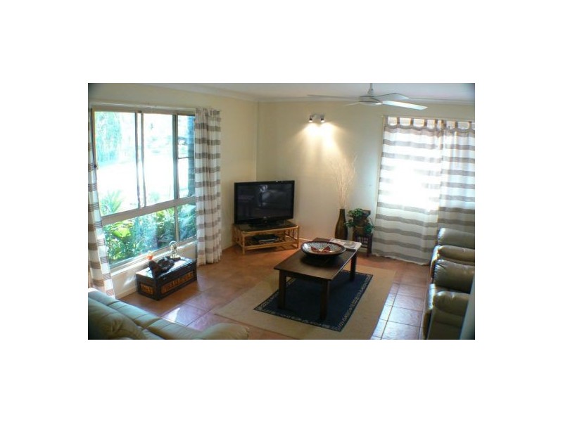 41 Pandanus Street, Mudjimba QLD 4564