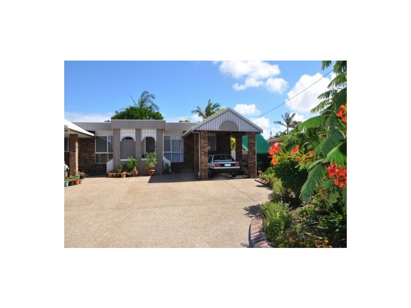 2/36 Boomba Street, Pacific Paradise QLD 4564