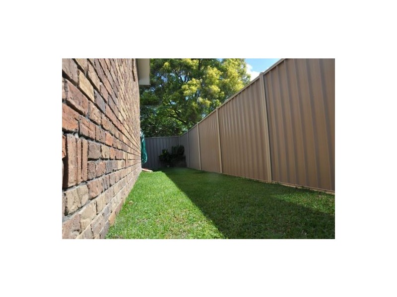 2/36 Boomba Street, Pacific Paradise QLD 4564