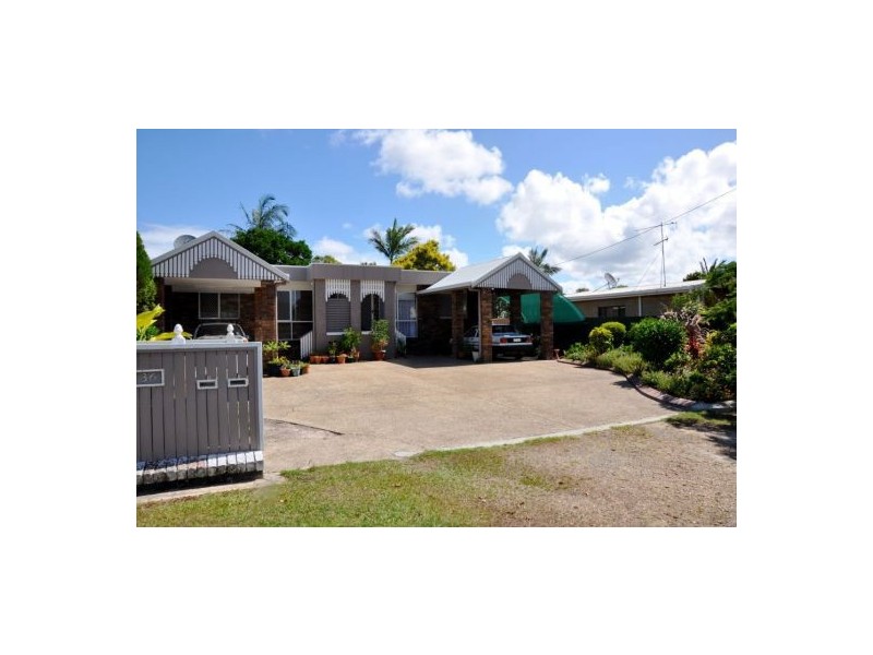 2/36 Boomba Street, Pacific Paradise QLD 4564