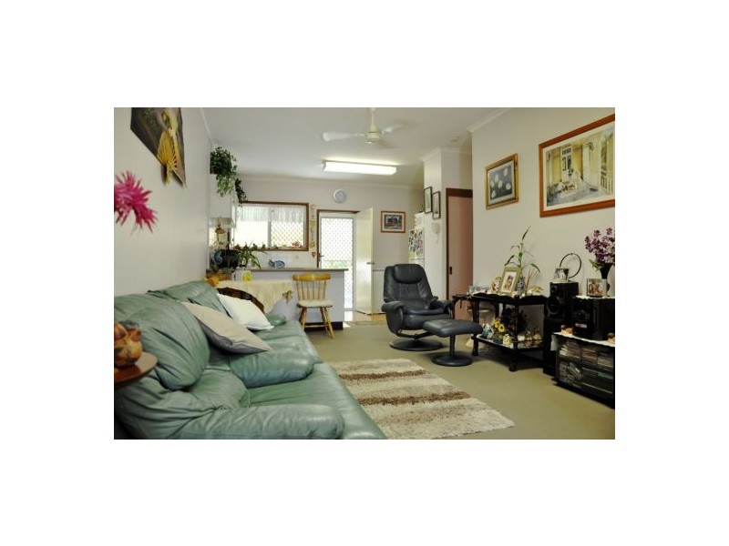 2/36 Boomba Street, Pacific Paradise QLD 4564