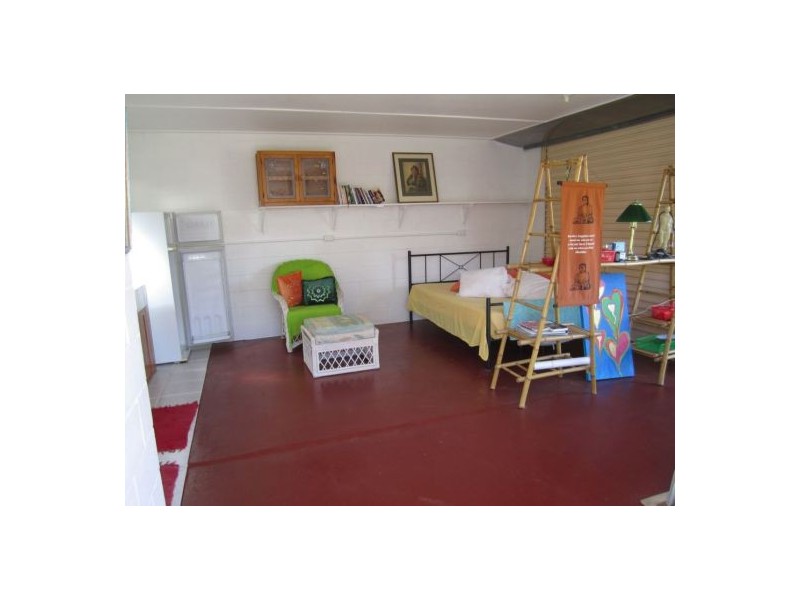 4 Richardson St, Pacific Paradise QLD 4564