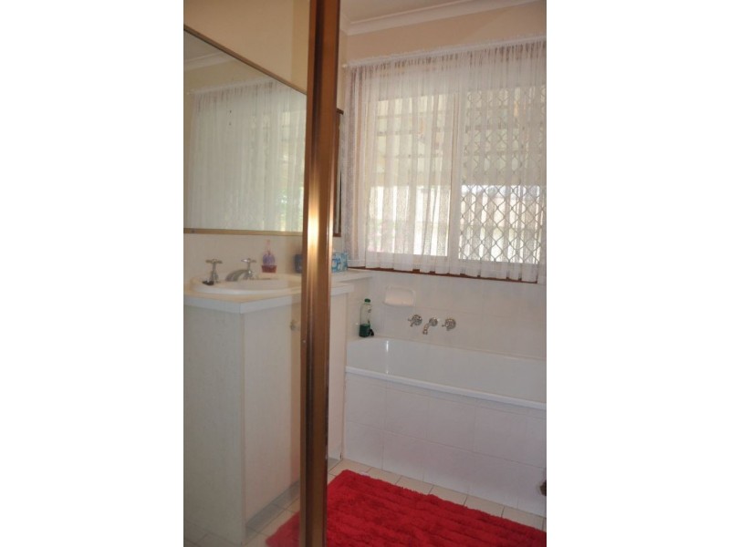 53 Kowonga Street, Pacific Paradise QLD 4564