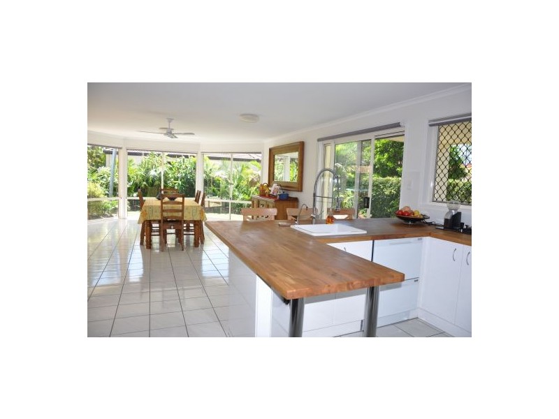 5 Waterlilly Pl, Twin Waters QLD 4564