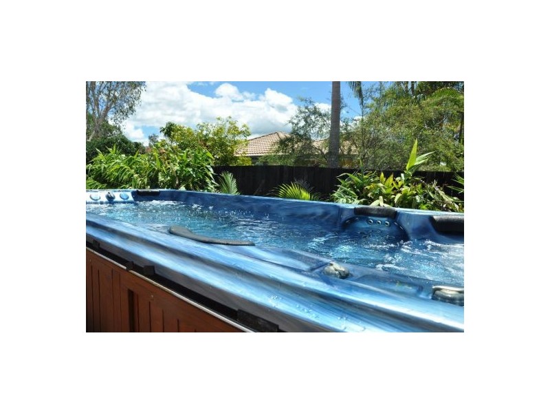 5 Waterlilly Pl, Twin Waters QLD 4564