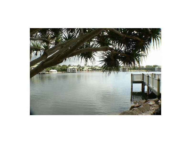 120 80 North Shore Road, Twin Waters QLD 4564