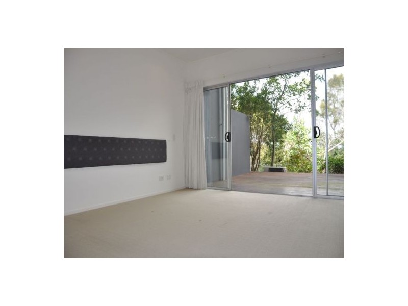 120 80 North Shore Road, Twin Waters QLD 4564