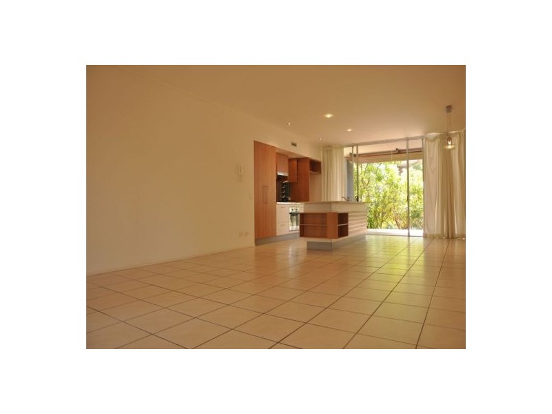 120 80 North Shore Road, Twin Waters QLD 4564