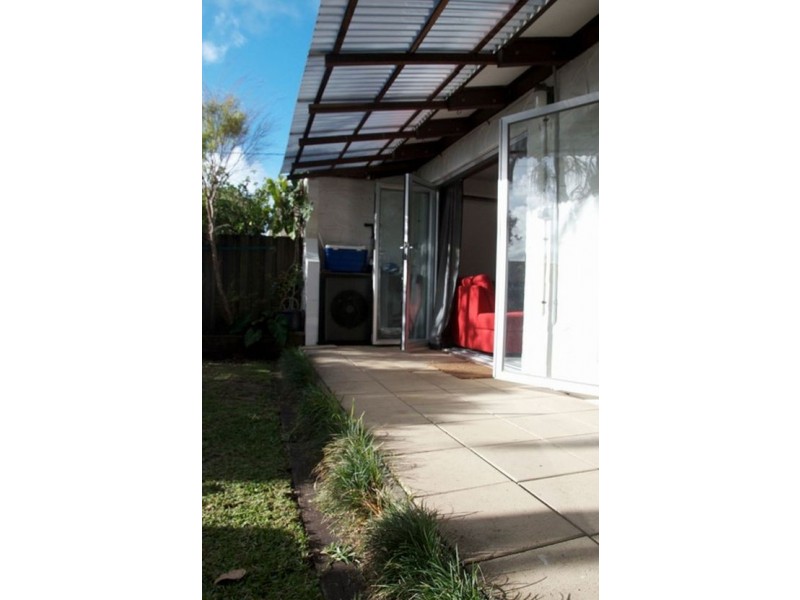 2/42 Petrie Avenue, Marcoola QLD 4564