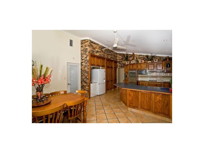 23 Atkinson Road, Bli Bli QLD 4560
