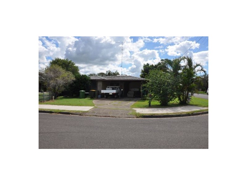 2 Gilbert St, Maroochydore QLD 4558