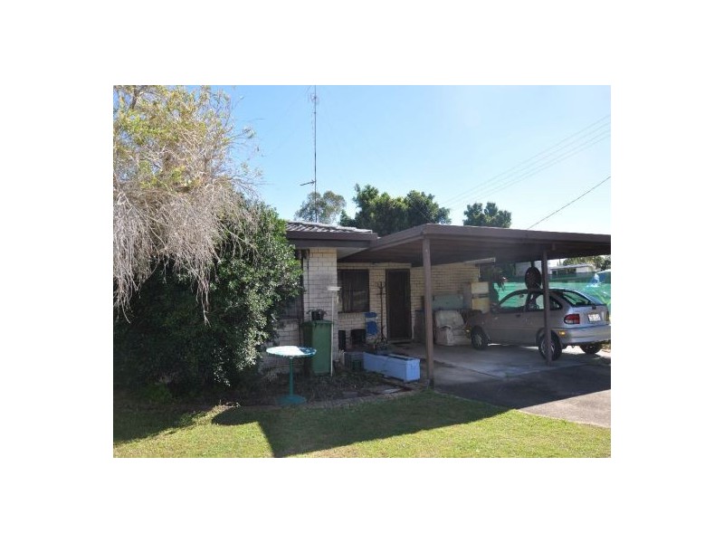 2 Gilbert St, Maroochydore QLD 4558