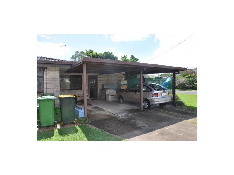 2 Gilbert St, Maroochydore QLD 4558