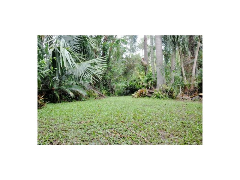 7 Bando Street, Pacific Paradise QLD 4564