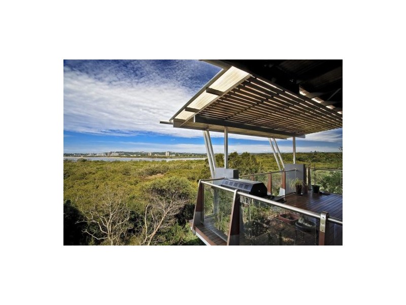 127/80 North Shore Road, Twin Waters QLD 4564