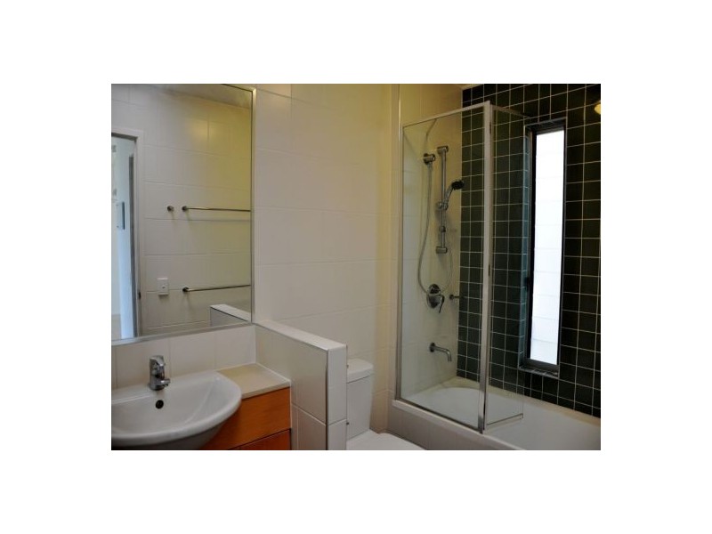127/80 North Shore Road, Twin Waters QLD 4564