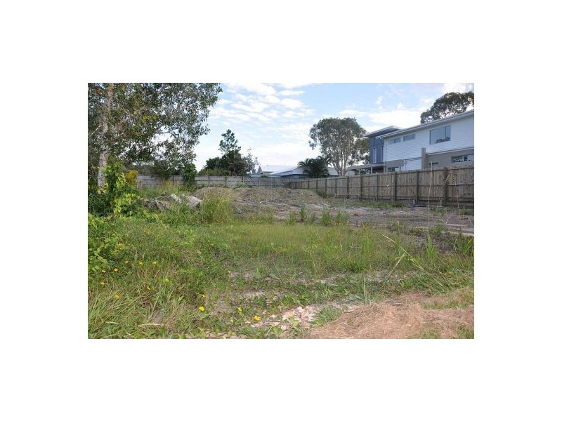 137 Mudjimba Beach Road, Mudjimba QLD 4564