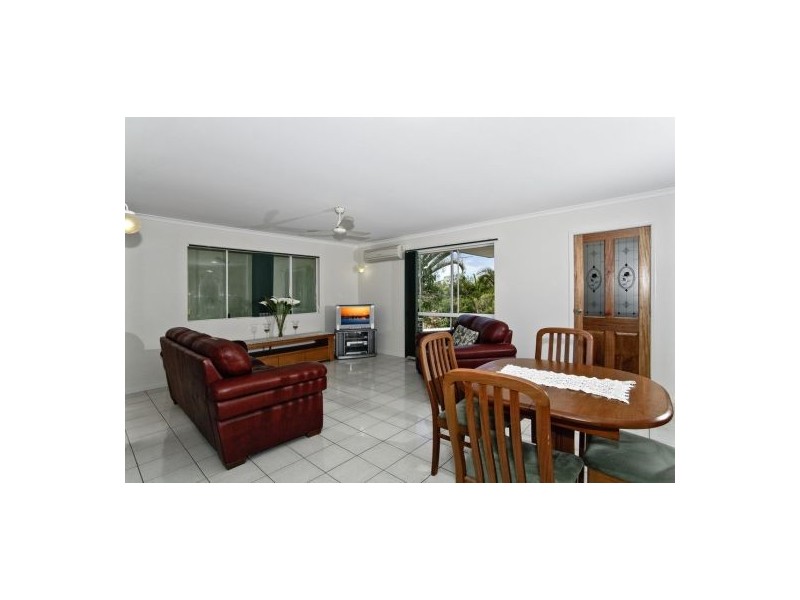 9 Joni Court, Bli Bli QLD 4560