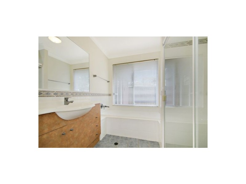20 Lytham Court, Twin Waters QLD 4564