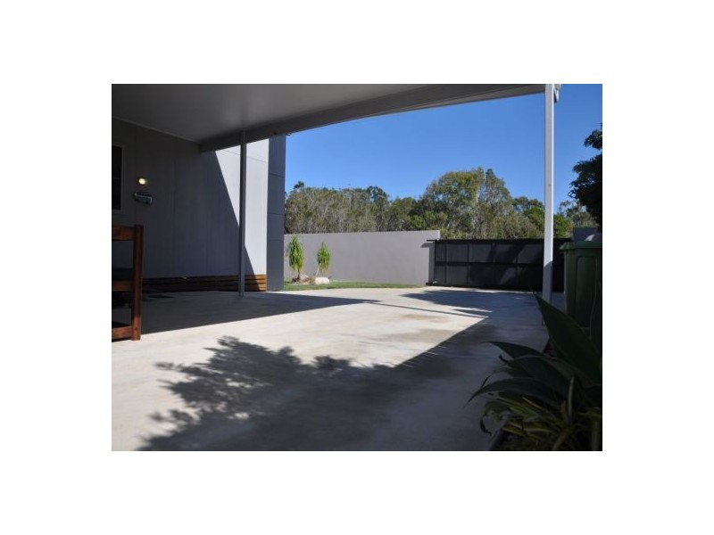 1107 David Low Way, Marcoola QLD 4564