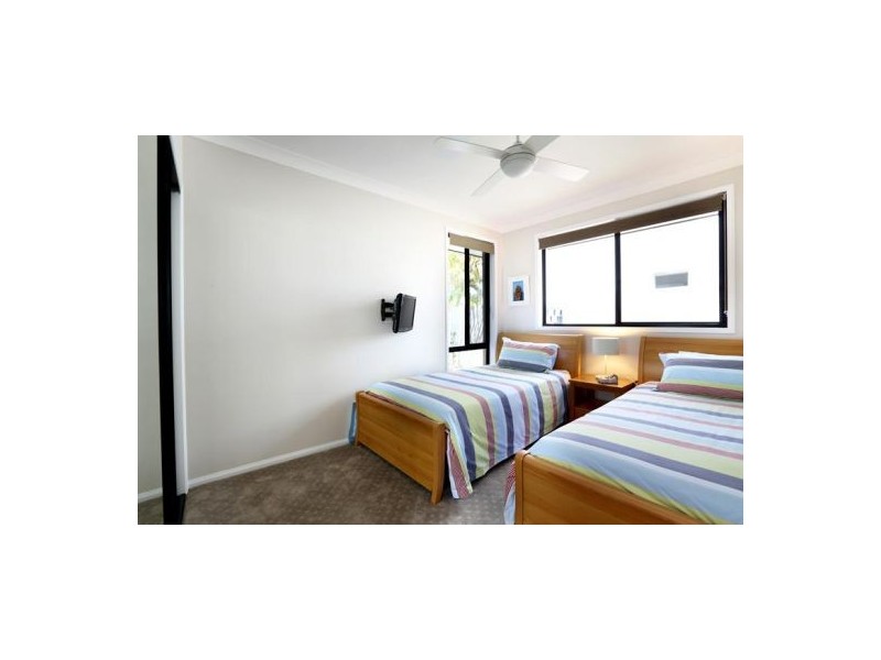 9 Grady Street, Twin Waters QLD 4564