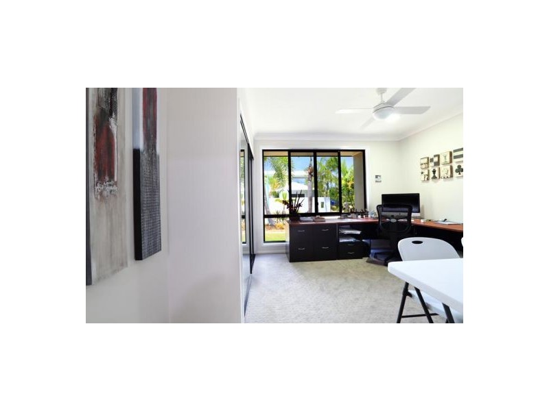 9 Grady Street, Twin Waters QLD 4564