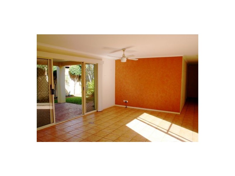 8 Watergum Place, Twin Waters QLD 4564