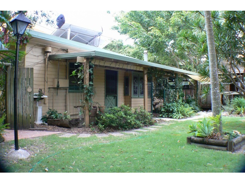 31 Pandanus Street, Mudjimba QLD 4564