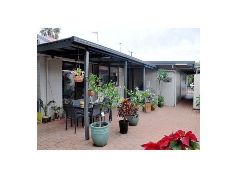 2/7 Lexie Street, Marcoola QLD 4564