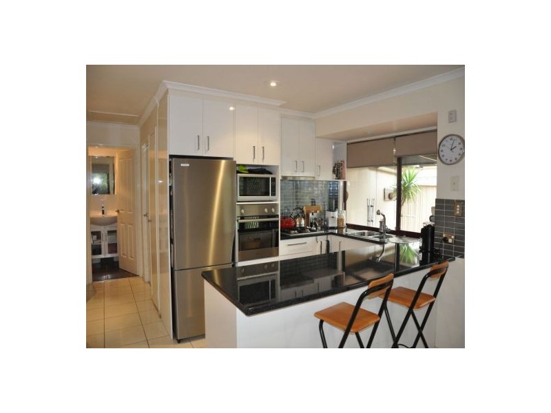 2/7 Lexie Street, Marcoola QLD 4564