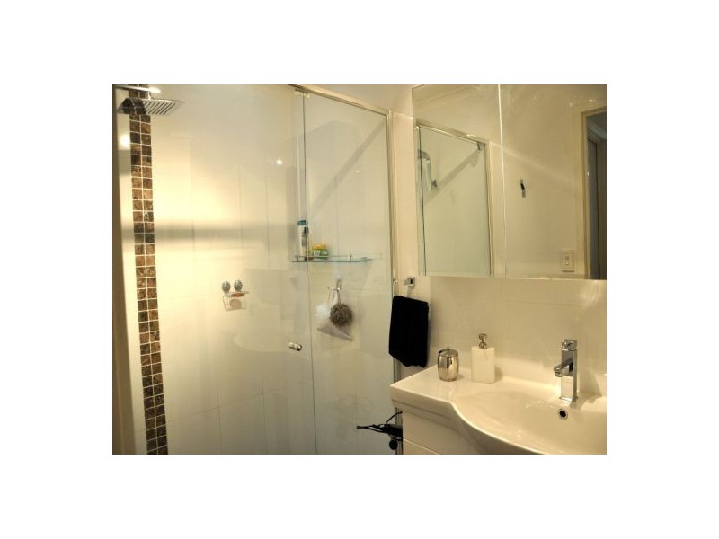 2/7 Lexie Street, Marcoola QLD 4564