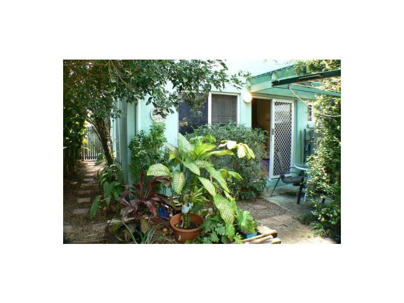 6/11 Kowonga Street, Pacific Paradise QLD 4564