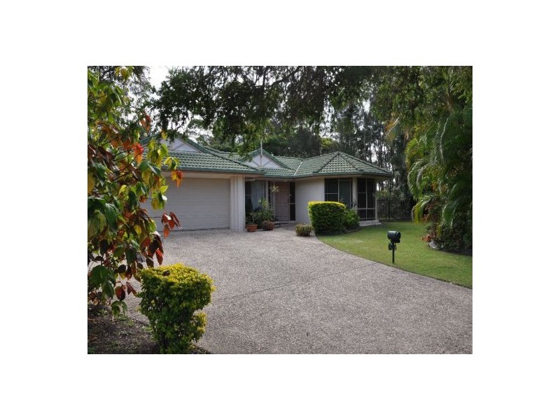 40 Wattlebird Drive, Twin Waters QLD 4564