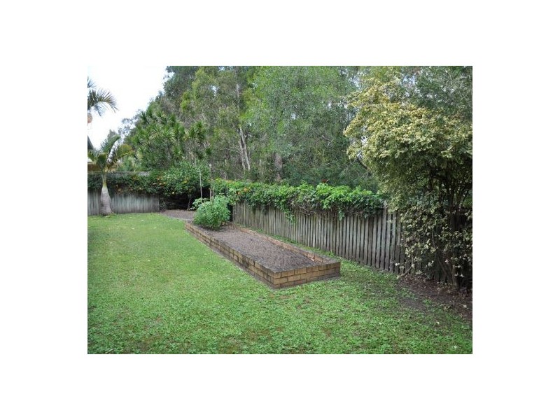 40 Wattlebird Drive, Twin Waters QLD 4564