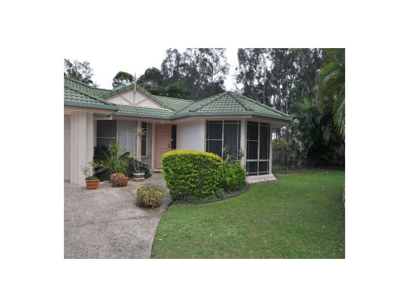 40 Wattlebird Drive, Twin Waters QLD 4564