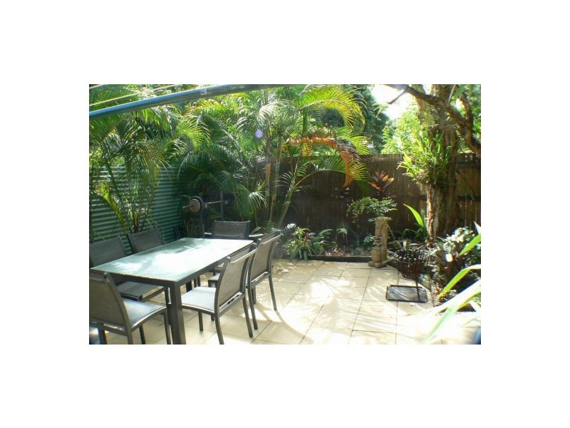 1/7 Namba Street, Pacific Paradise QLD 4564