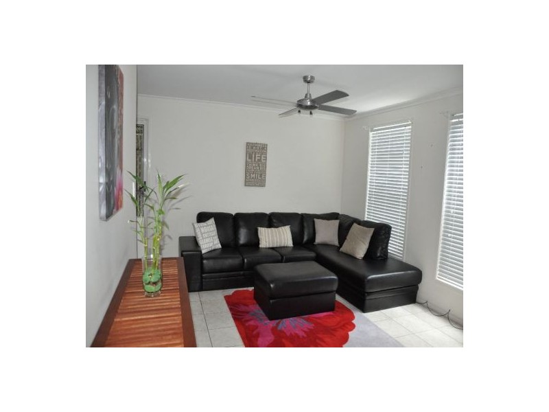 2/41 Menzies Drive, Pacific Paradise QLD 4564