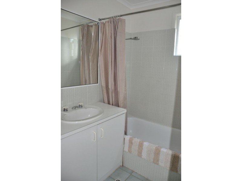 2/41 Menzies Drive, Pacific Paradise QLD 4564