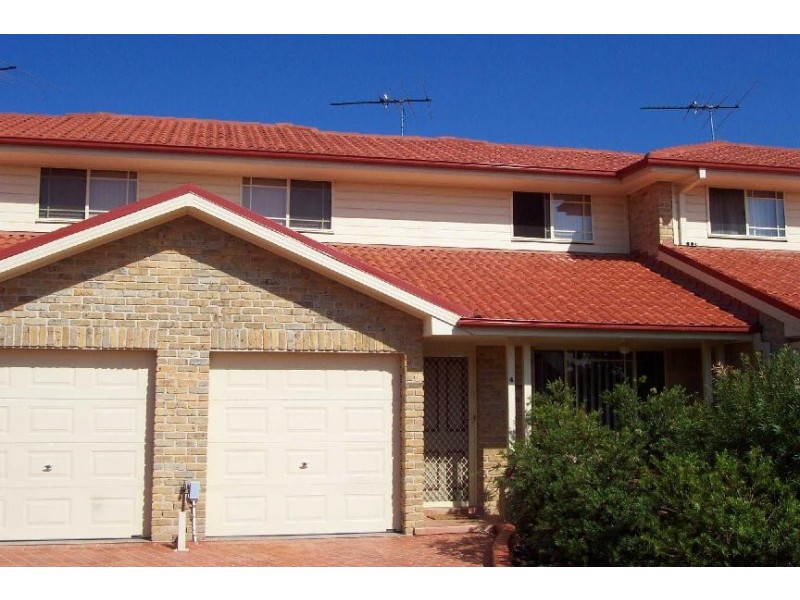 4/6-8 Bunbury Road, Macquarie Fields NSW 2564