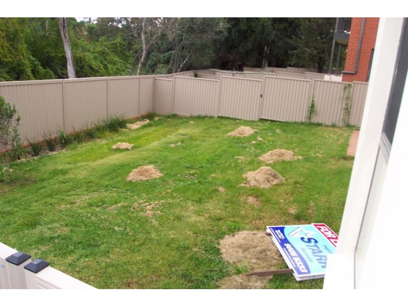 6/2-6 Myee Road, Macquarie Fields NSW 2564