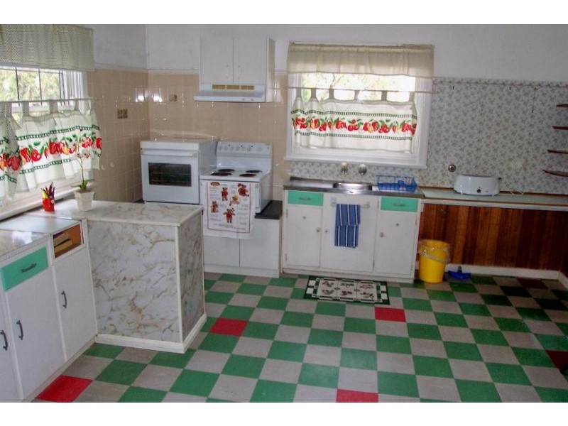 30 Dan Street, Campbelltown NSW 2560