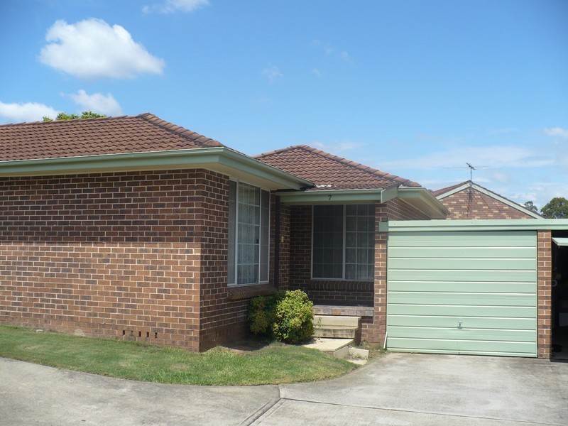 Macquarie Fields NSW 2564