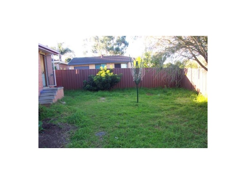 3 Madang Place, Glenfield NSW 2167