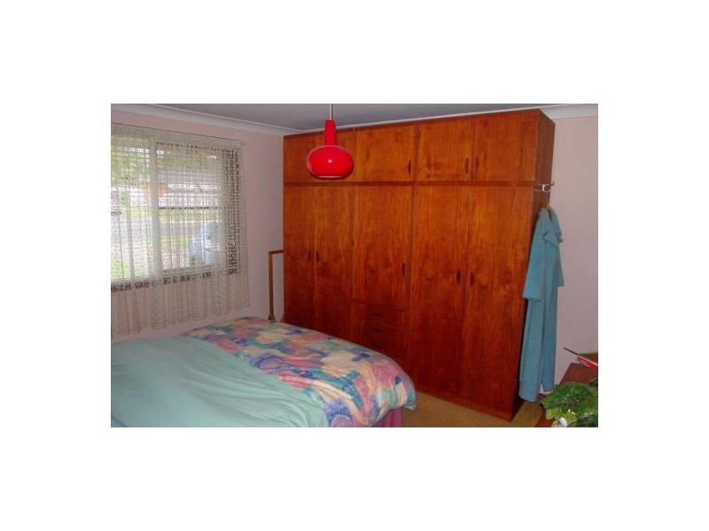 7 Salisbury Avenue, Glenfield NSW 2167