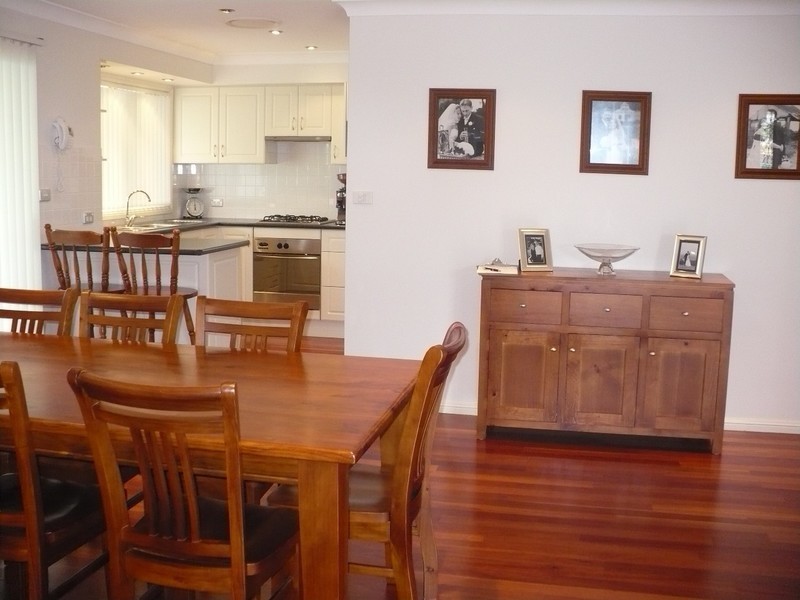 Macquarie Fields NSW 2564