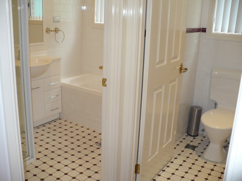 Macquarie Fields NSW 2564