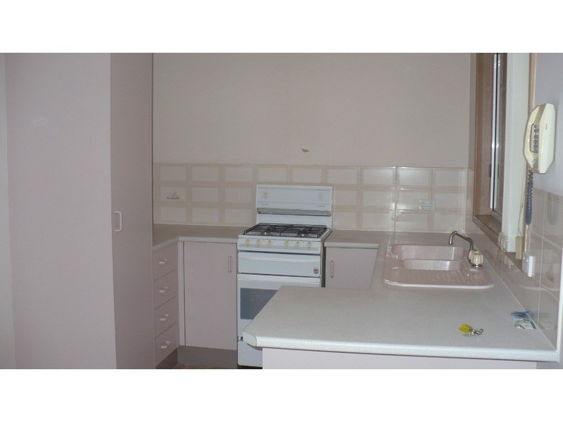 40 Victoria Road, Macquarie Fields NSW 2564