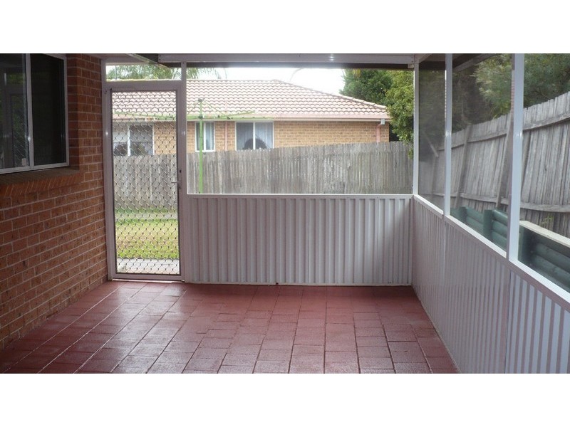 40 Victoria Road, Macquarie Fields NSW 2564